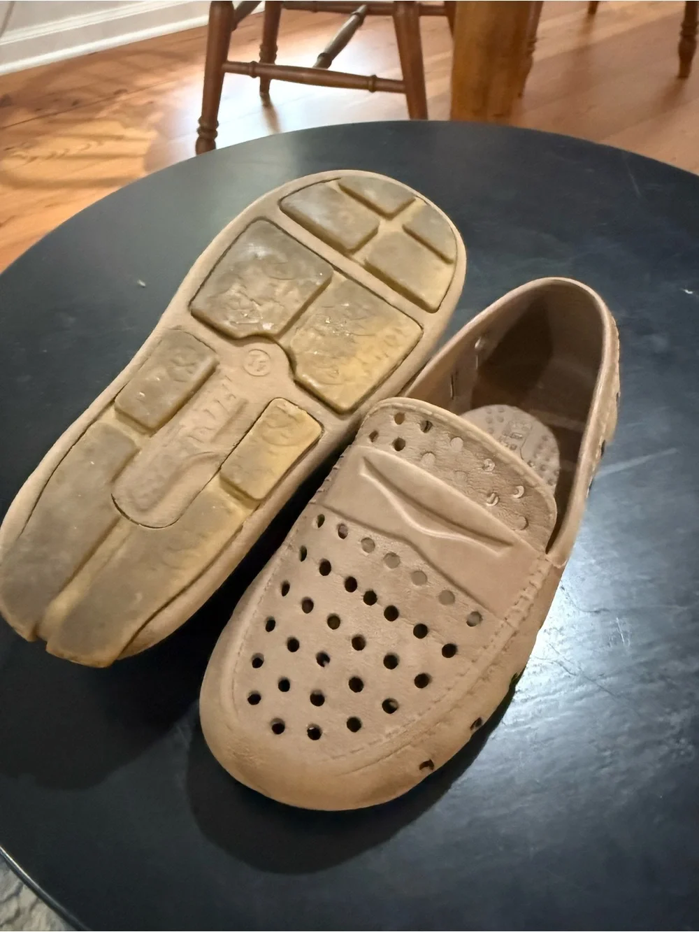 Floafers Size 11